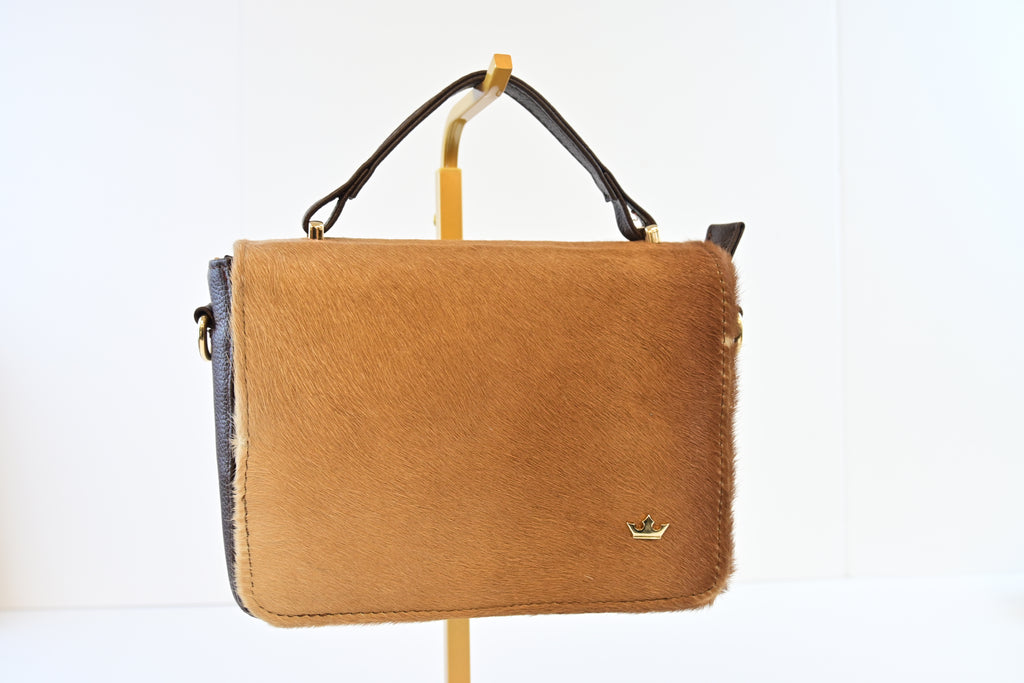 PURSE/ CROSSBODY BROWN CALF HAIR