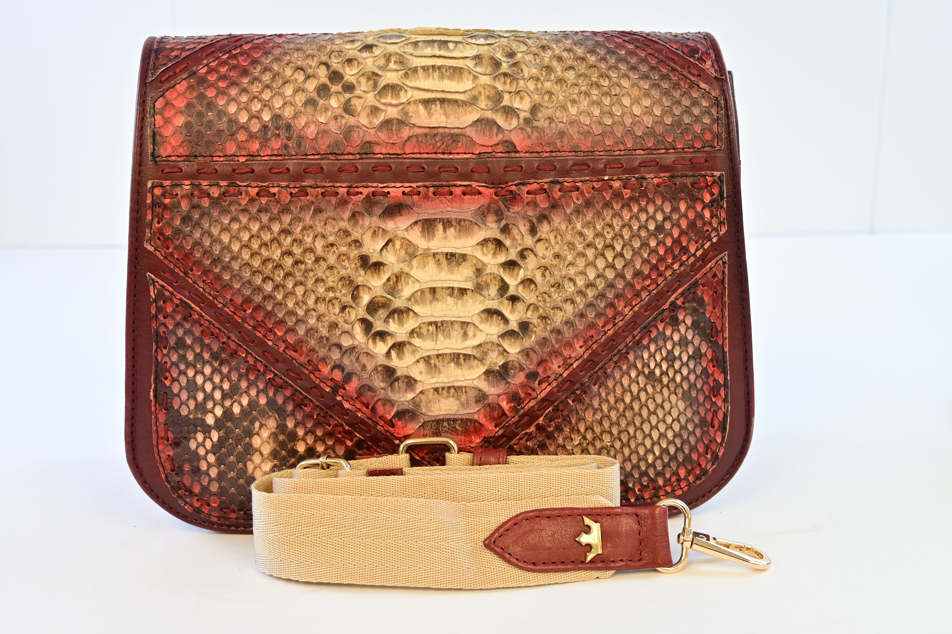 RED FULL PYTHON FRONT