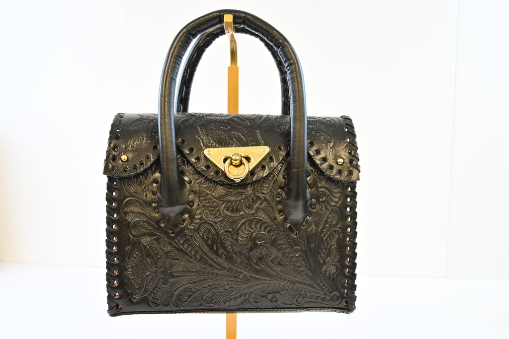 BLACK HANDCRAFTED CHISELED HANDBAG