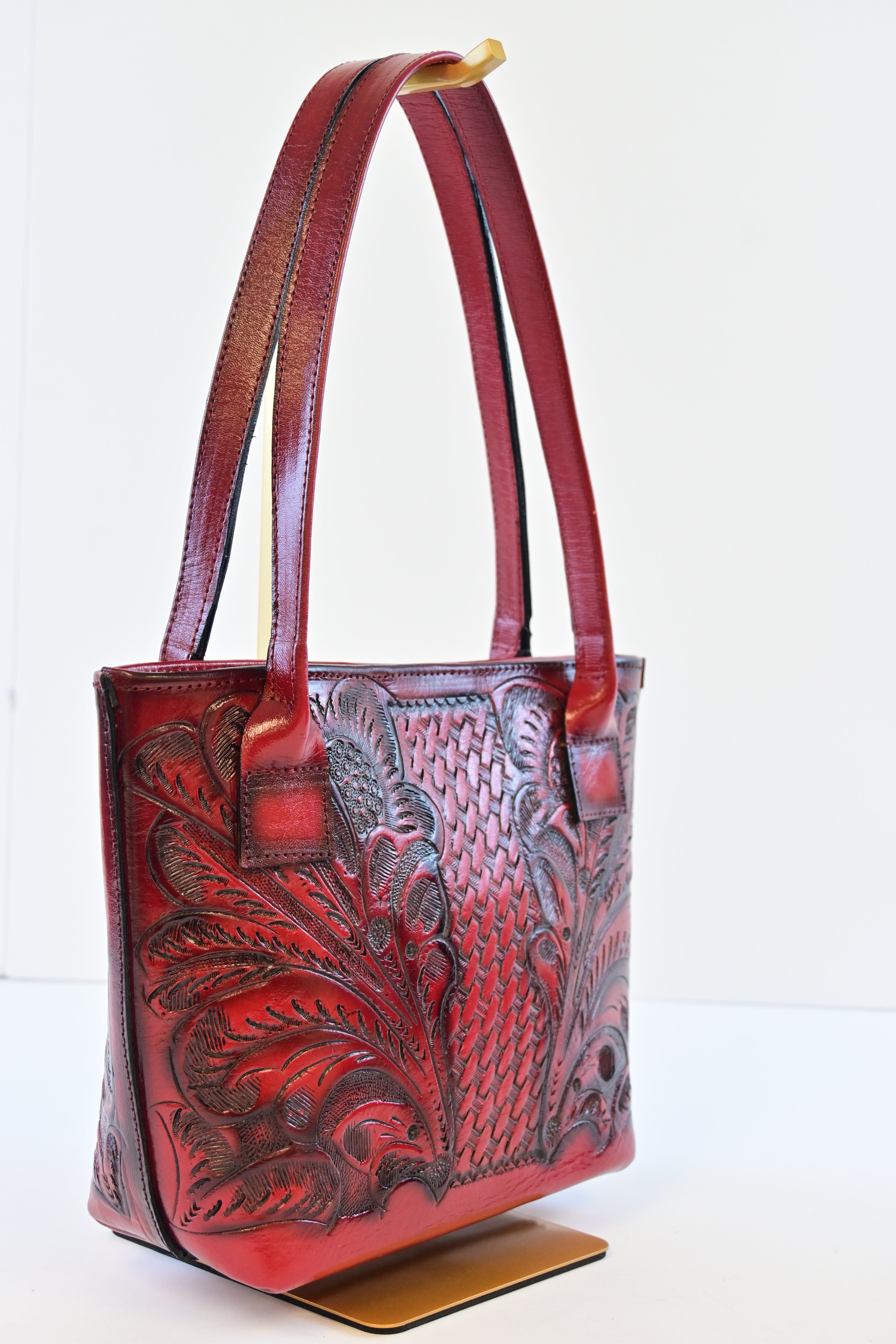 RED HANDCRAFTED CHISELED HANDBAG